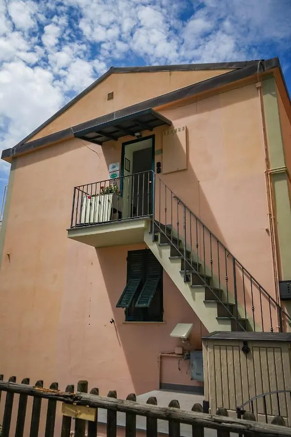 Cinque Terre Coast To Coast Hotel Riomaggiore 0*,  Italy
